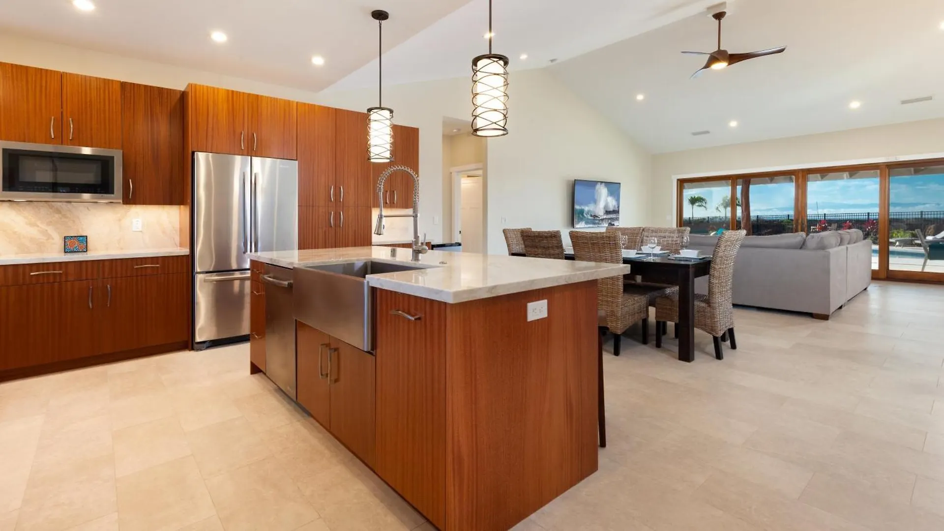 Aloha Shores Spacious Ainamalu 4Br Home With Mountain And Ocean View Waikoloa