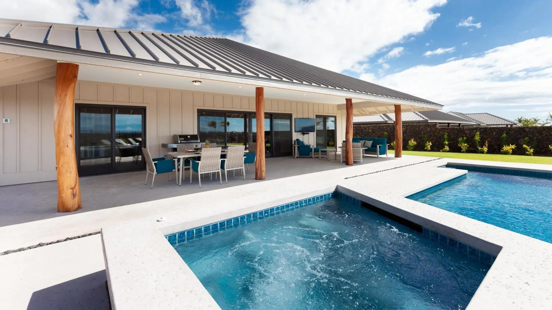 Aloha Shores Spacious Ainamalu 4Br Home With Mountain And Ocean View Waikoloa